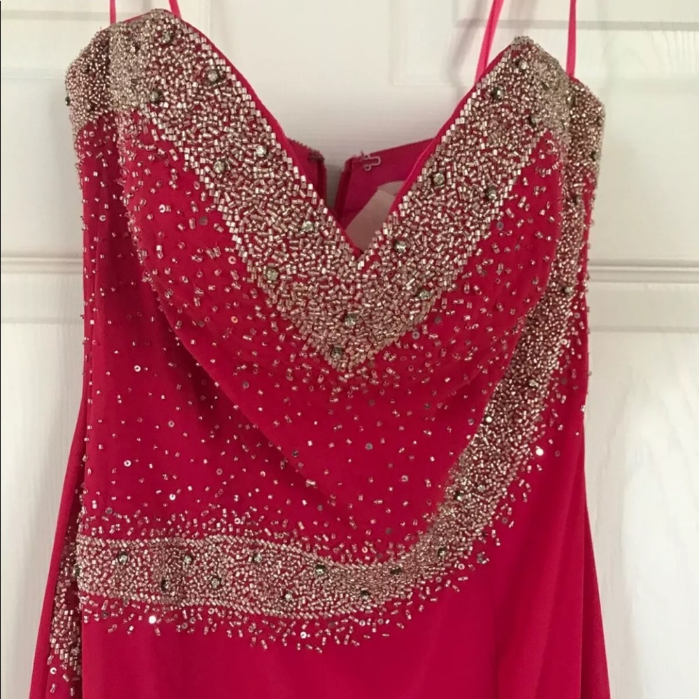 Long formal fuchsia prom dress